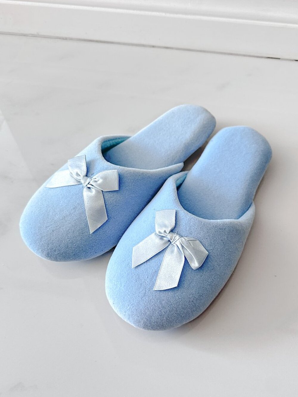 Vintage LULLABIES Canada Baby Blue House Slippers w/ Ribbon Bowtie, Women's US 9
